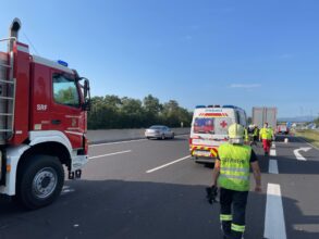 Schwerer Auffahrunfall auf der Autobahn / Foto: Presseteam d. FF Wr. Neustadt